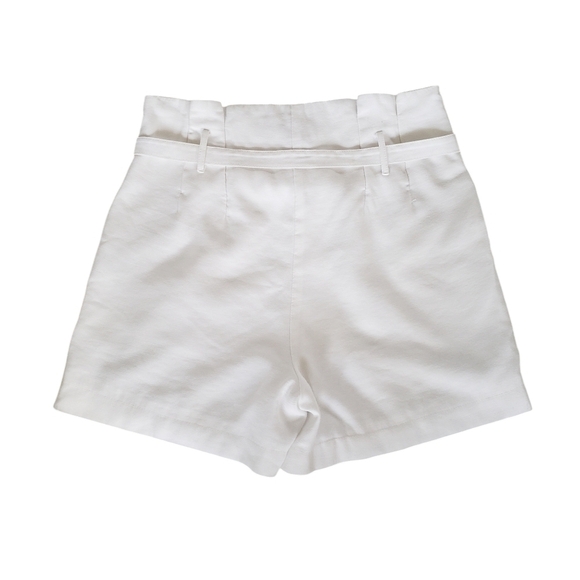 Molly Bracken White Paperbag Shorts With Belt - Picture 3 of 10